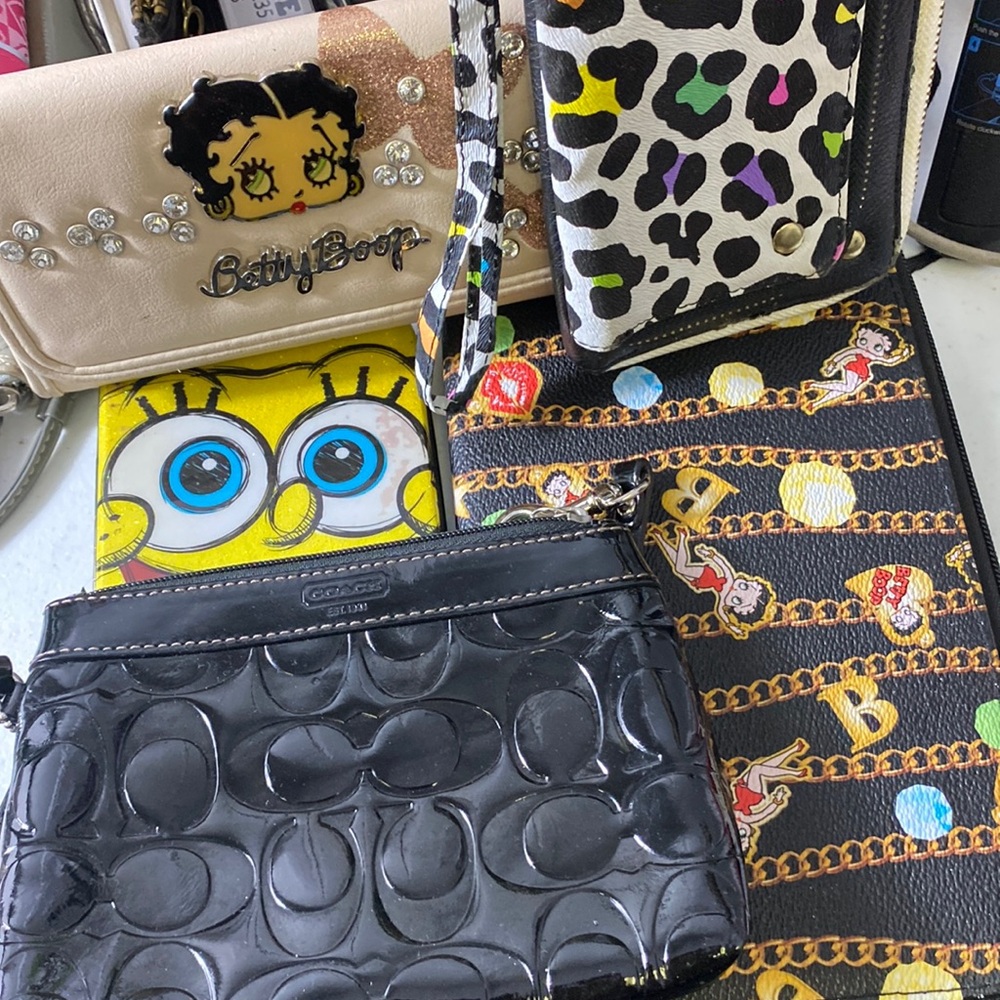Coach wallet
